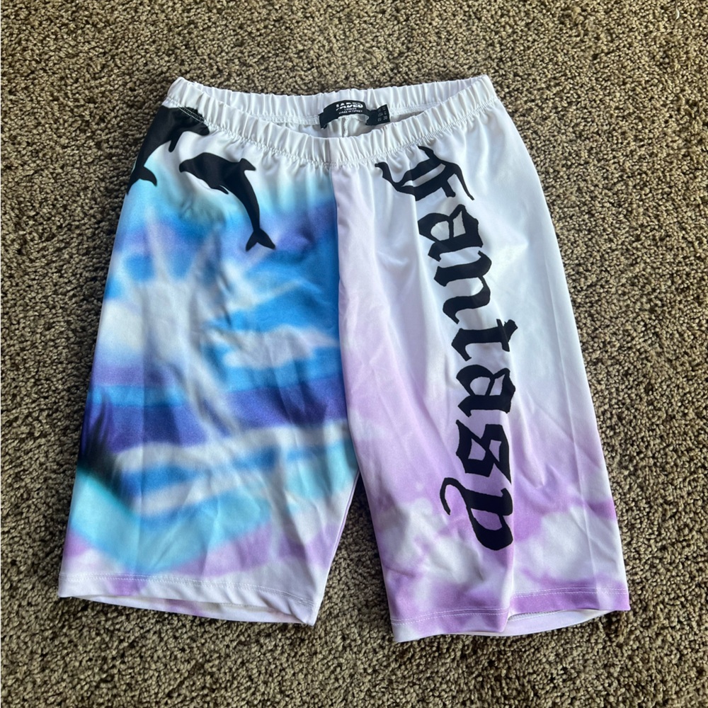 Jaded graphic biker short